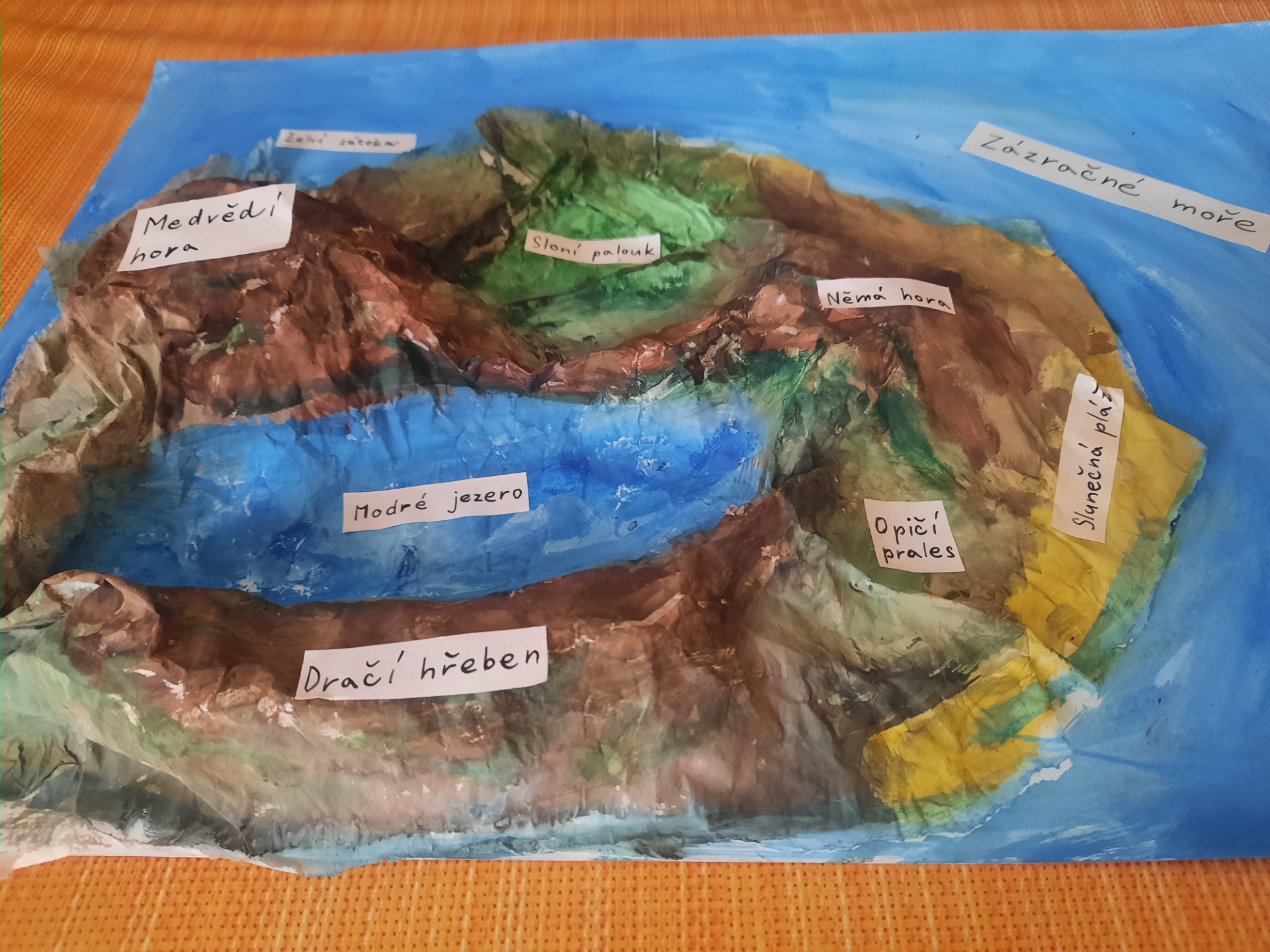 Mapa ostrova od Lucky